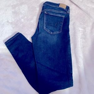 AMERICAN EAGLE SKINNY JEANS 💋